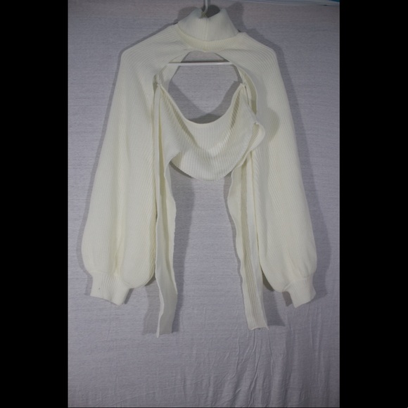 Cropped top and sweater set - Picture 2 of 9